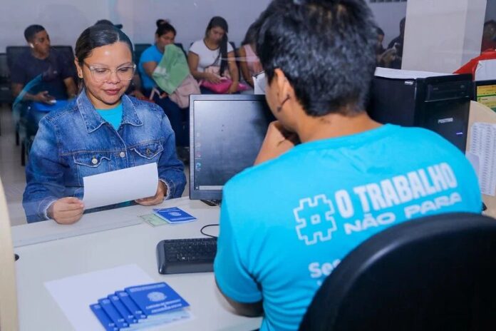 Sine Manaus anuncia 261 vagas de emprego nesta sexta-feira